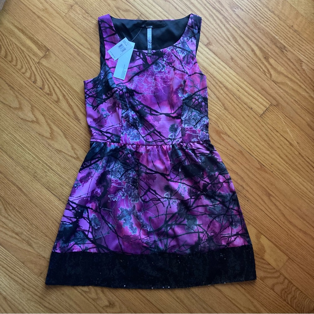 NWT Kenzie Purple branch abstract landscape dress - L